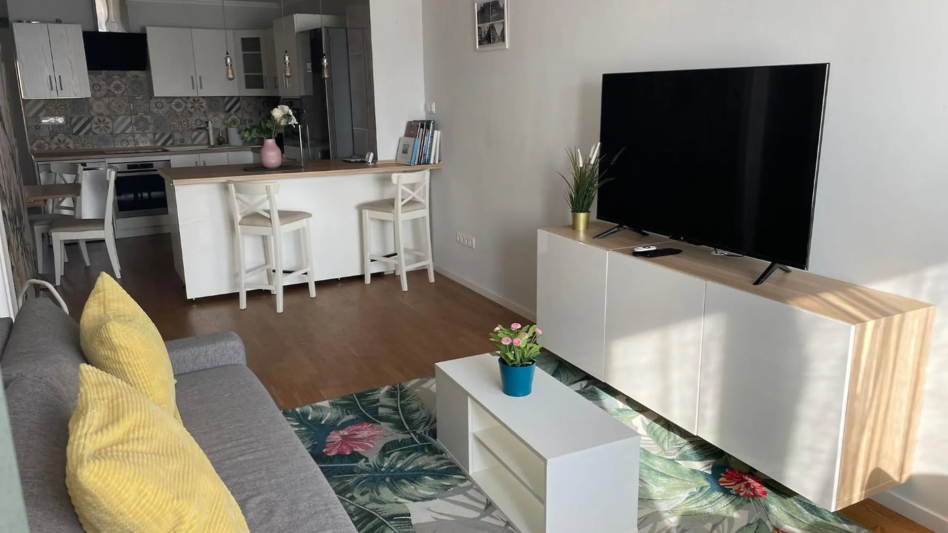 Boutique Home R52-5 #2Bedroom #View #Freeparking Budapest Apartment